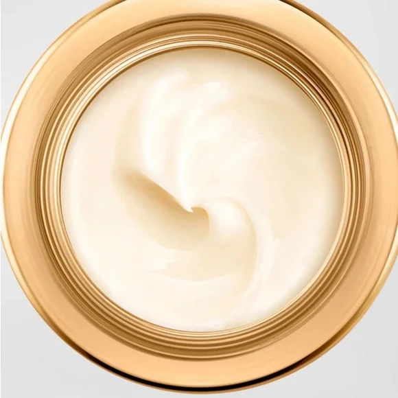 LANCÔME Absolue Eye Cream - Picture 4 of 5